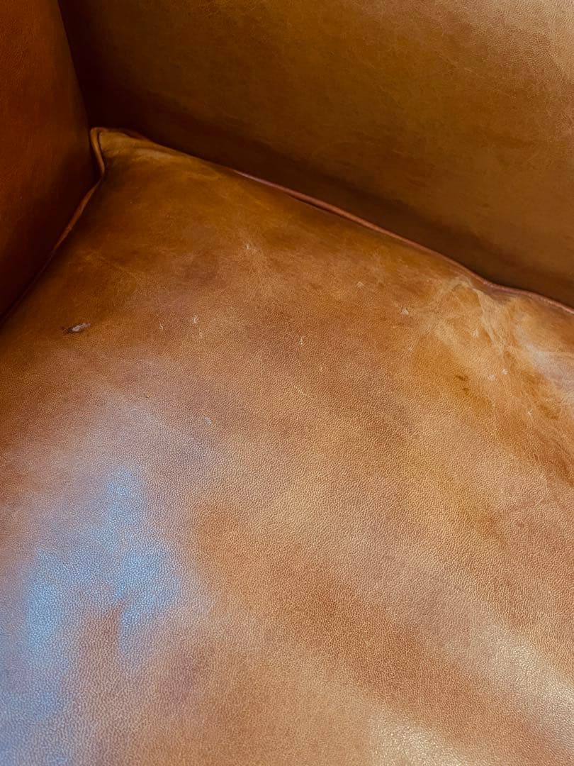 フランス　アンティーク　クラブソファ　ヴィンテージ　本革