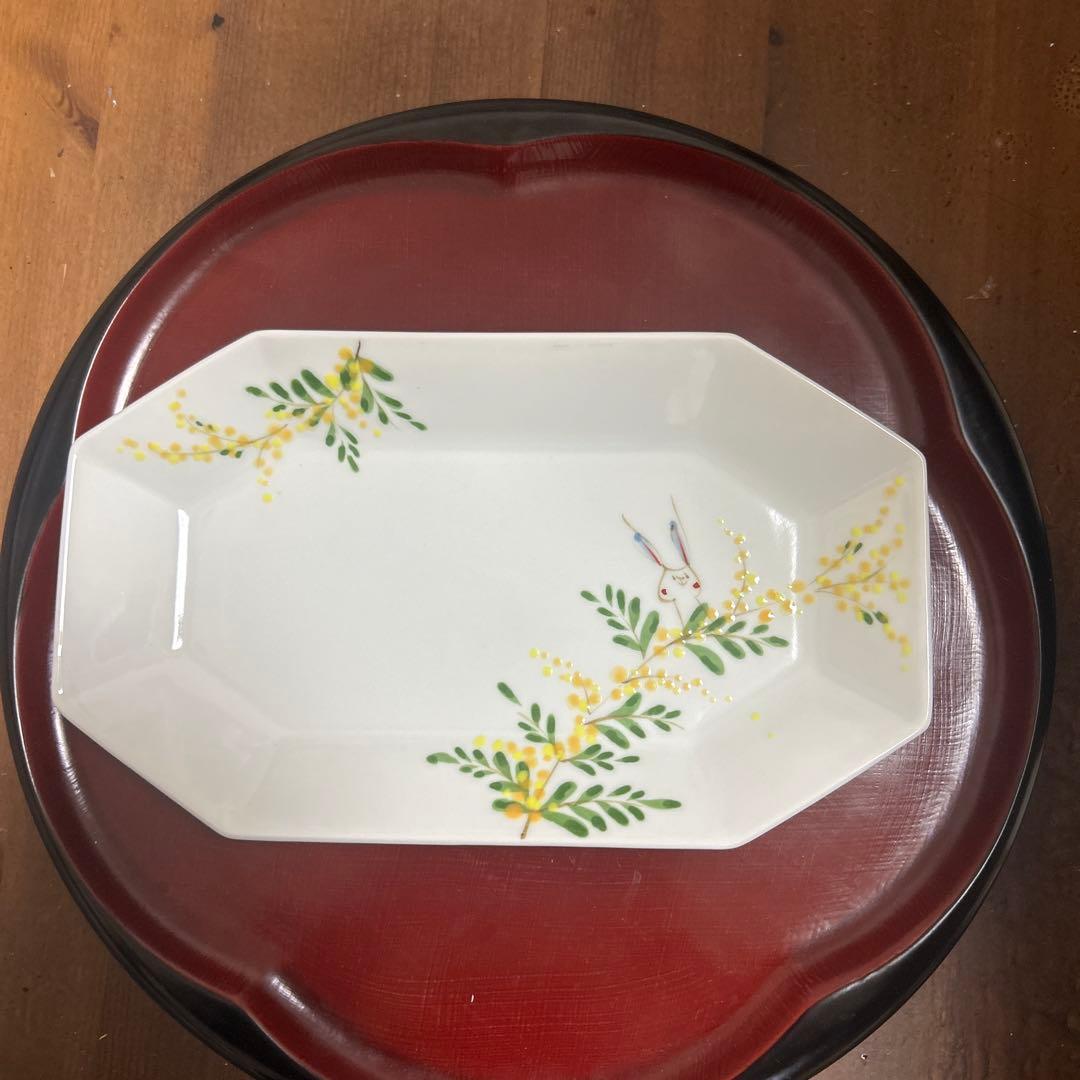 作家　陶芸作家　空萌工房 うさぎ 田口紀美子　ミモザ　八角長皿