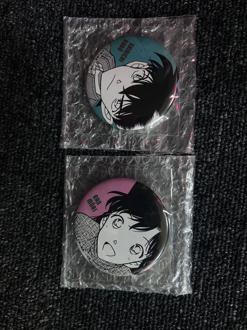 キャラクター缶バッジ 2個セット 名探偵工藤新一 毛利蘭