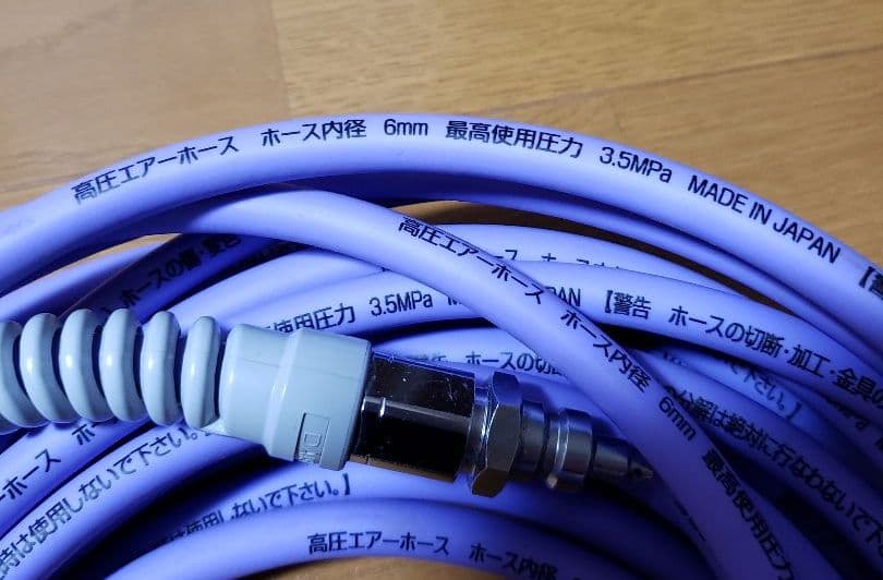 高圧エアーホース　3.5MPa 内径６ミリ