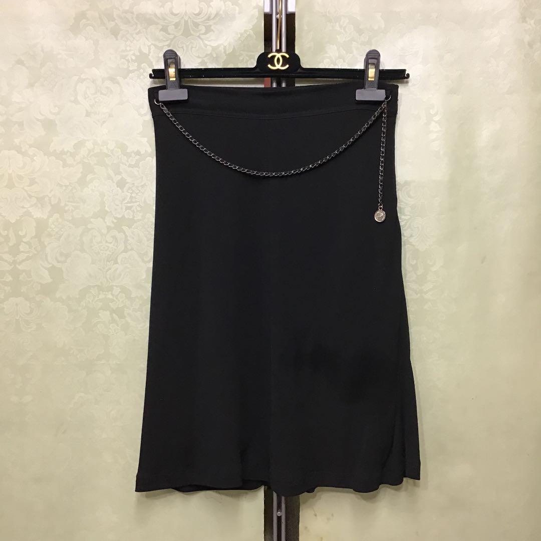 lele専用です♪ヴィンテージシャネルワンポイントチェーンのスカート❣️