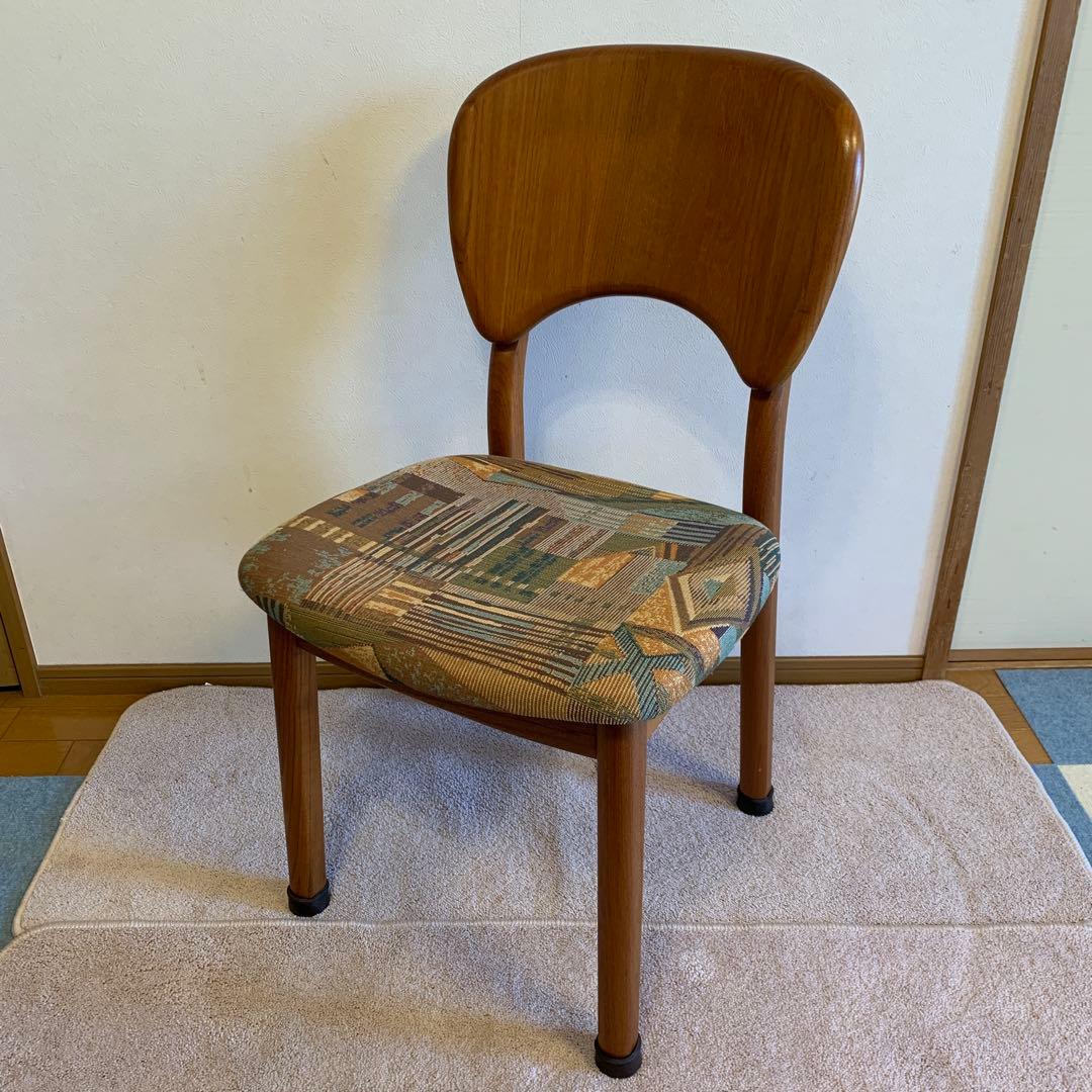 デンマーク　グロストルップ　グレーテ・ヤルク(Grete Jalk) チェア