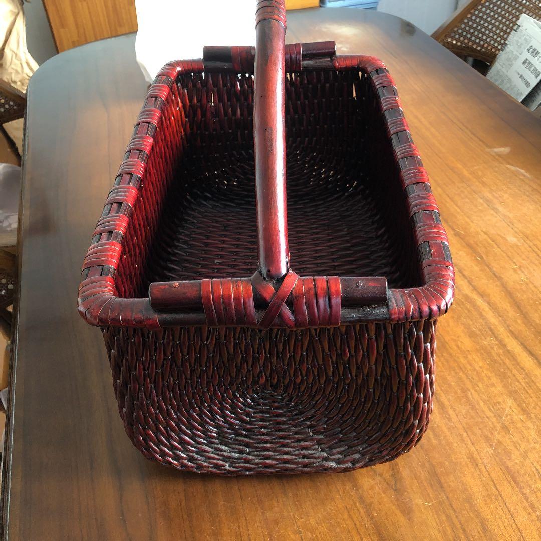 編み籠　バスケット