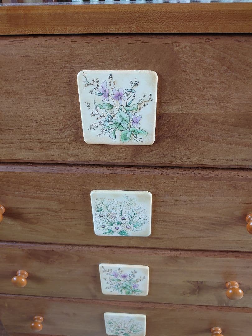 お値下げしました。5段　チェスト　収納　カントリー調