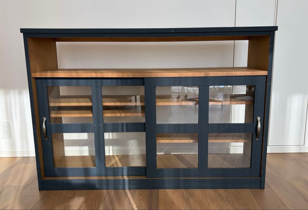 ノラ Nora. Haran cabinet ハランキャビネット