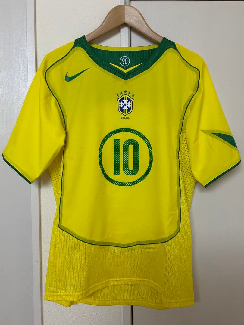 【正規品】ブラジル代表復刻ユニフォーム ロナウジーニョ インポートMサイズ