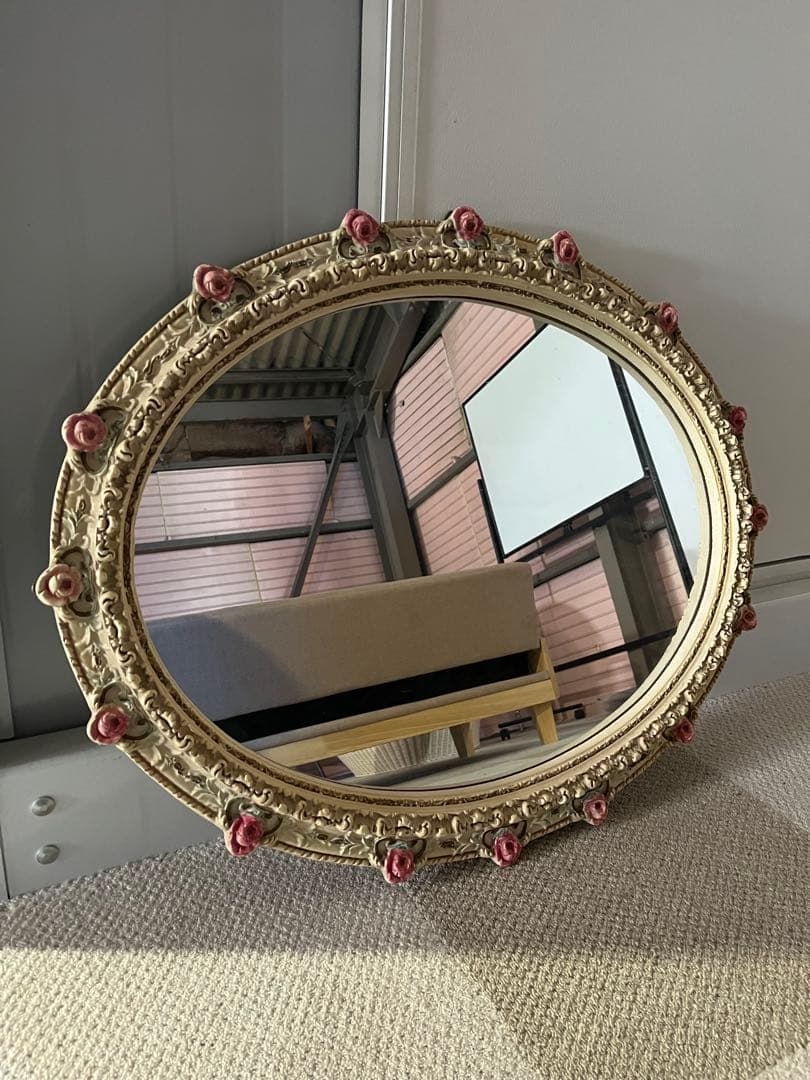 花模様　楕円形ミラー　鏡