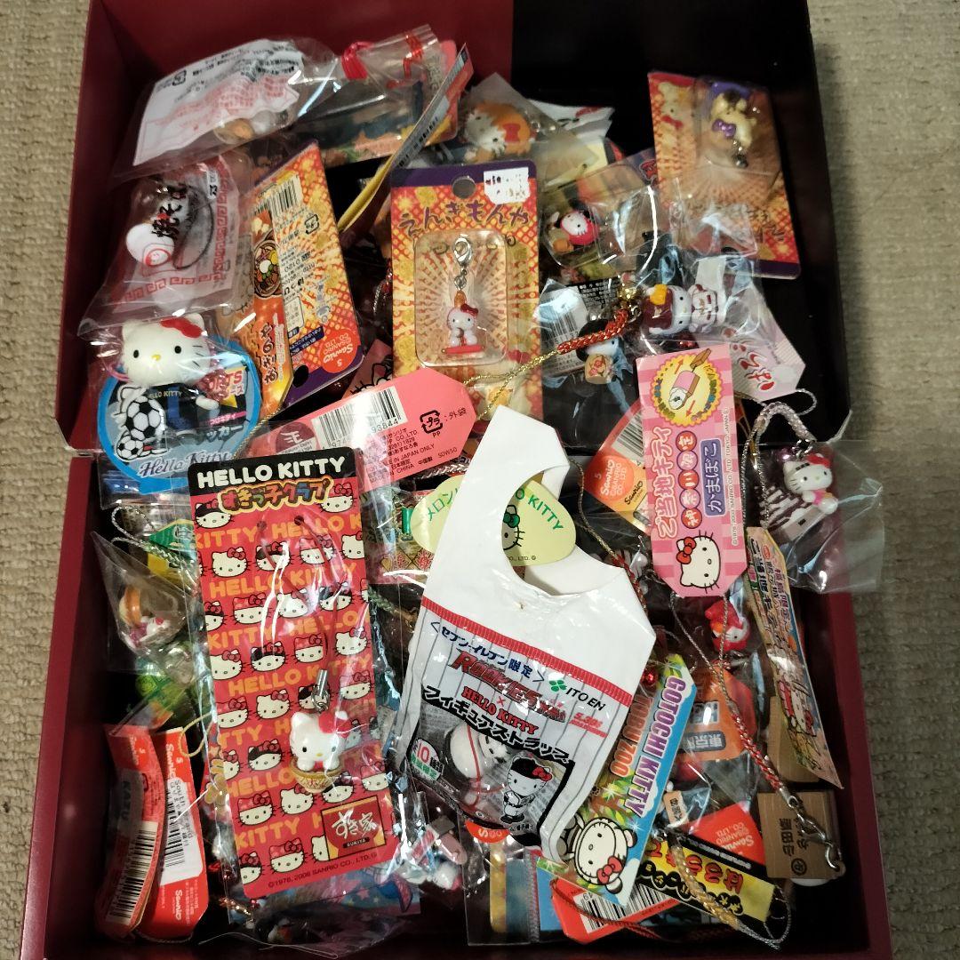 d*7様 Hello Kitty ご当地お土産ストラップ セット
