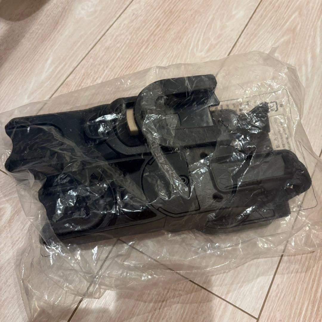 nuna Triv next riveted トリヴネクスト　リベテッド