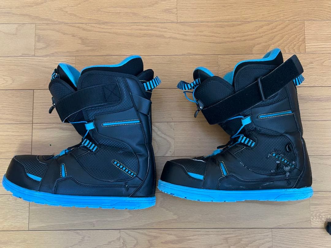 スノーボード　板＋バインディング＋ブーツ　初心者用セット