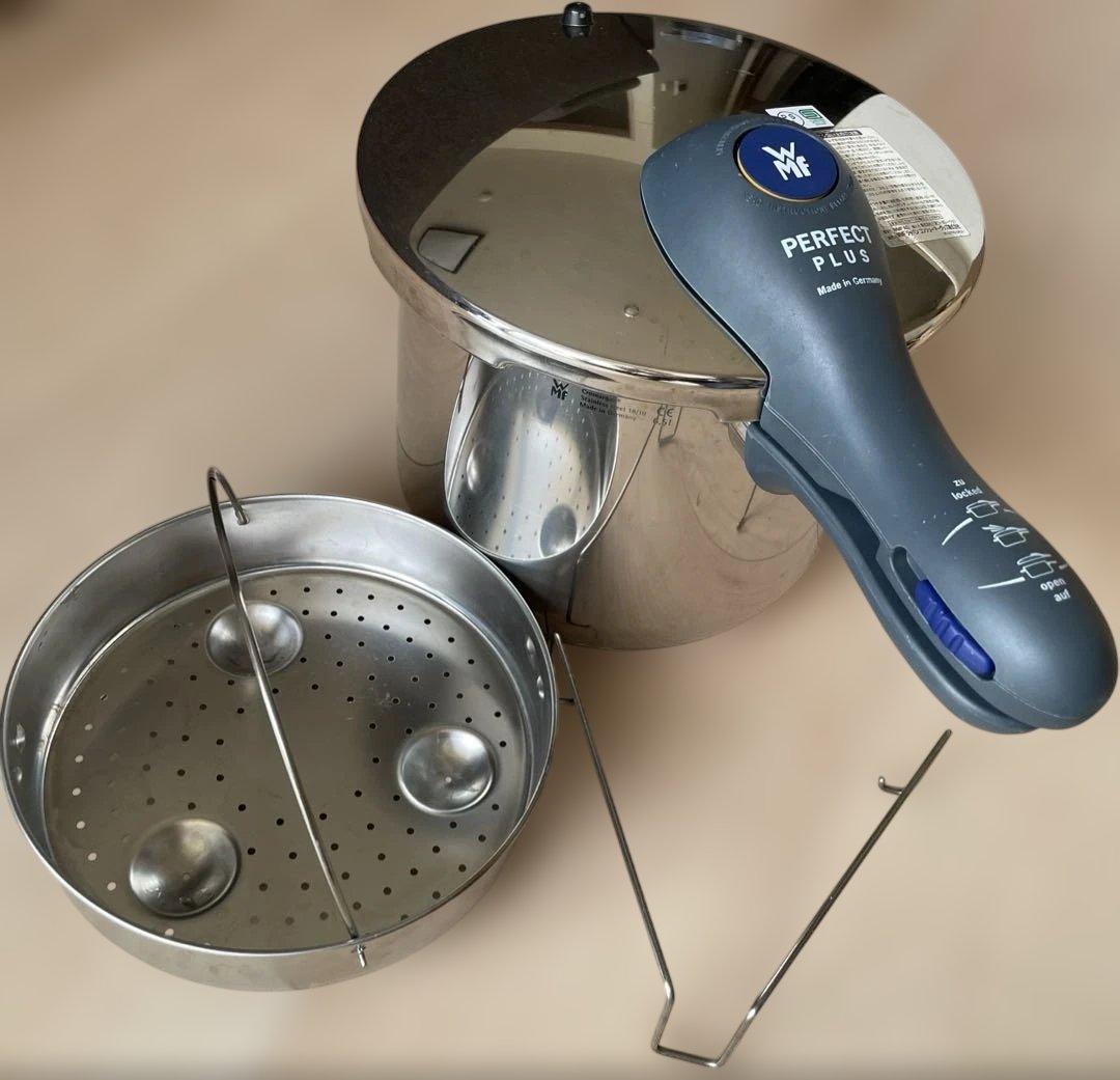 WMF 圧力鍋　パーフェクトプラス　6.5L スチーマー 三脚付