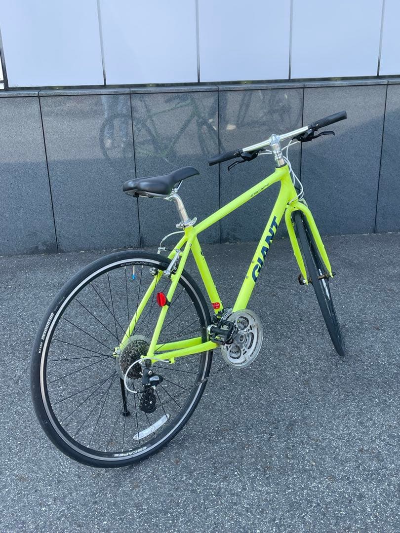 【愛知県/引き取り限定】GIANT エスケープ　R3