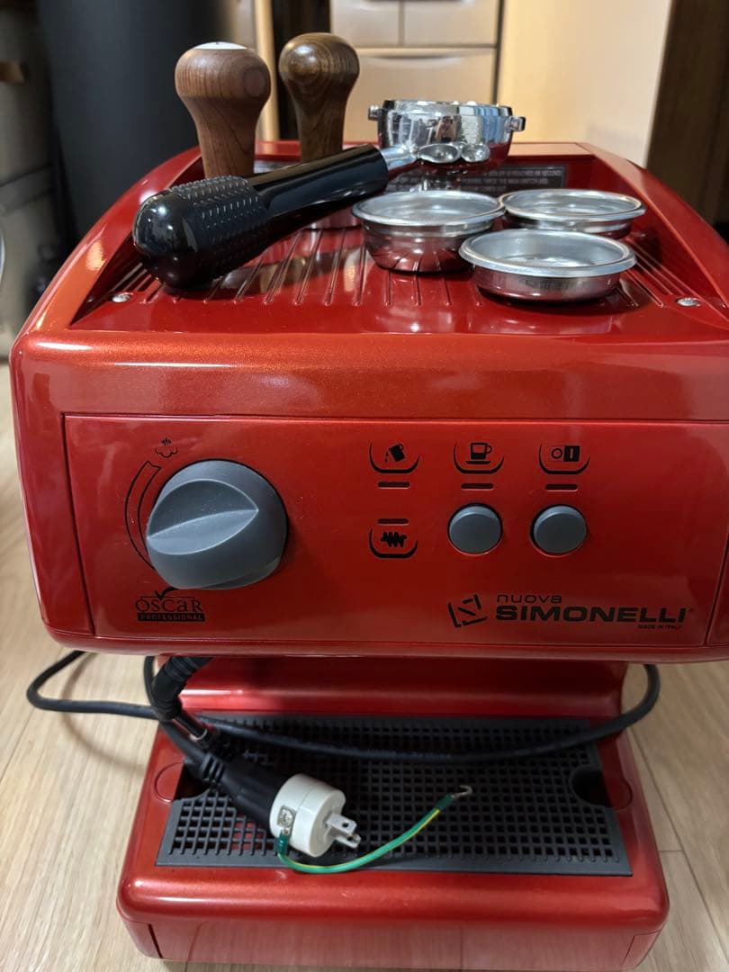 nuova SIMONELLI エスプレッソマシン レッド