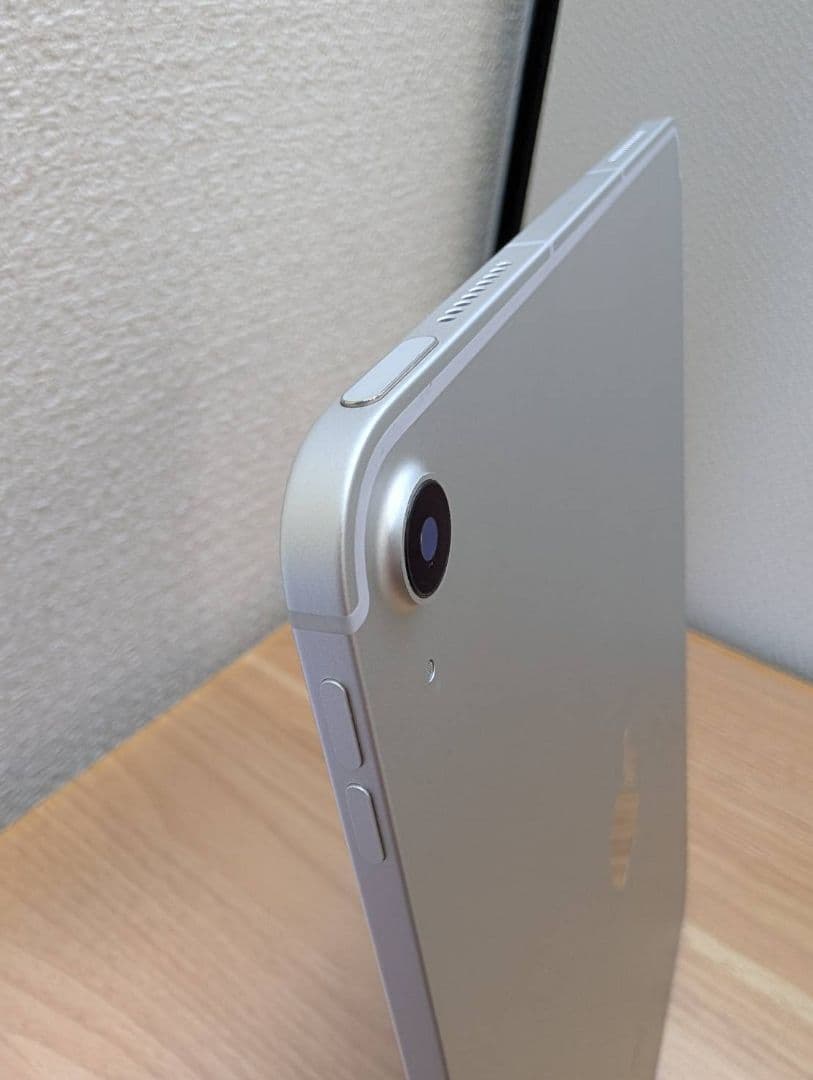 【ほぼ未使用】バッテリー100% iPad Air 第4世代10.9 64GB