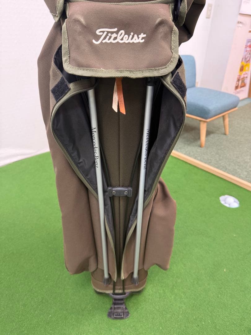 タイトリストメルセデスベンツコラボ　キャディバッグ中古